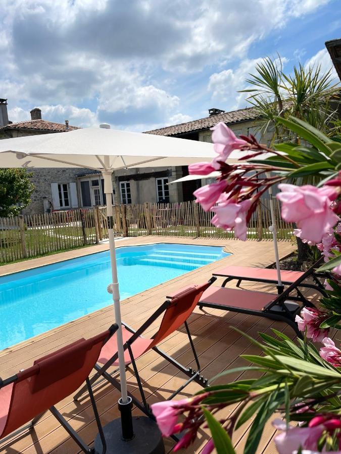 Maison D'Hotes - Le Logis Du Medoc Hotel Saint-Yzans-de-Medoc Exterior photo